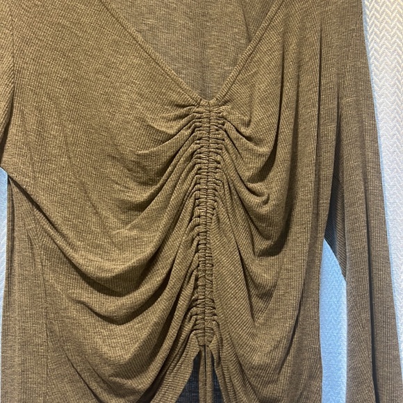 Kittenish Draw String Top - Picture 3 of 3